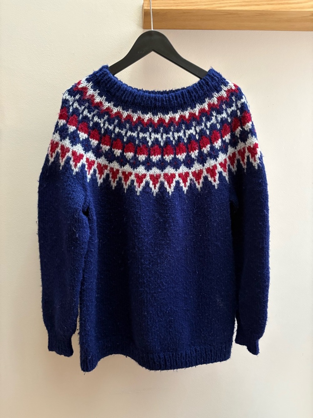 Handknit VTG 90s Icelandic wool yoke pattern sweater NO SIZE M